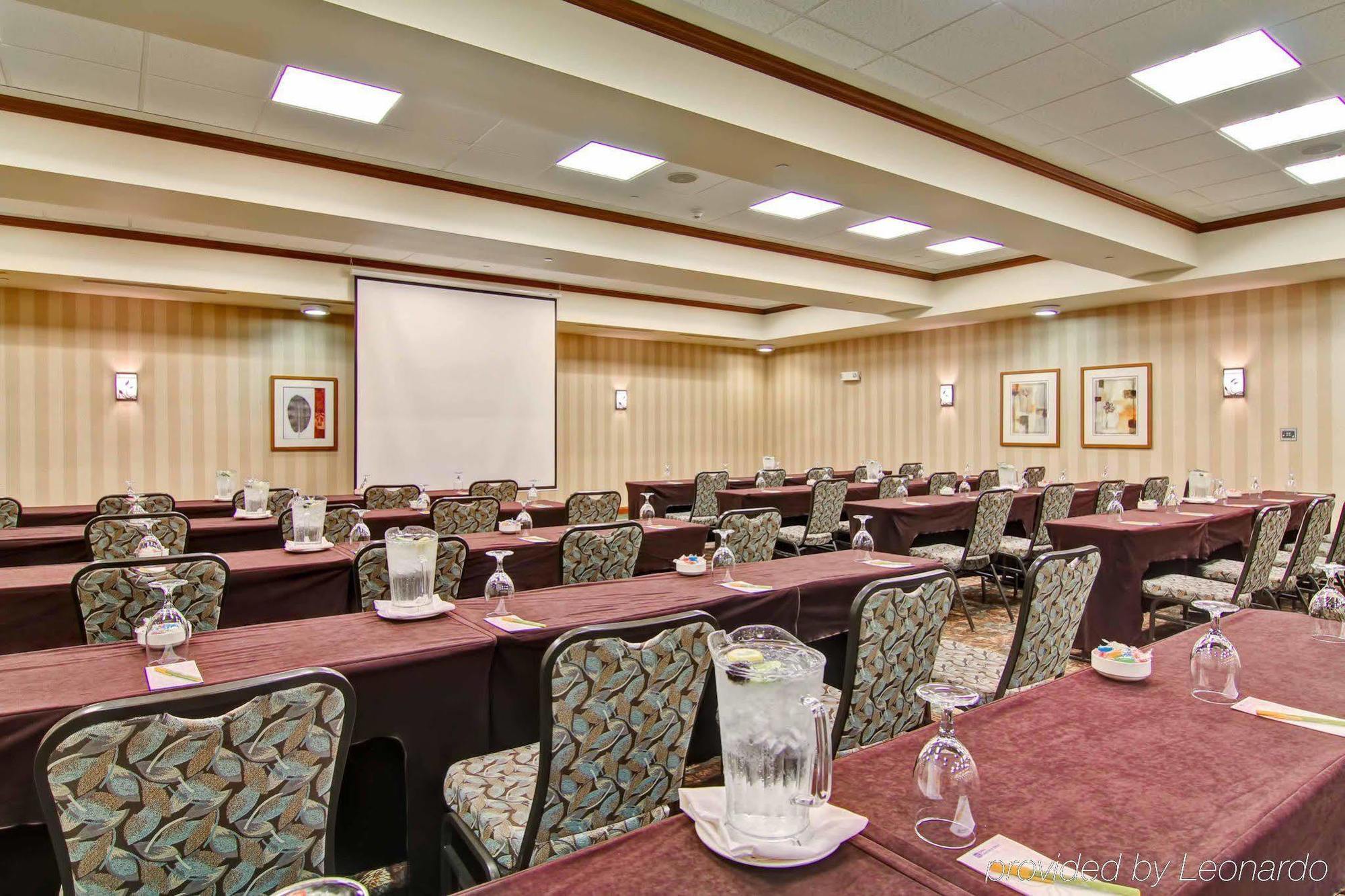 Hilton Garden Inn Seattle/Issaquah Exterior photo